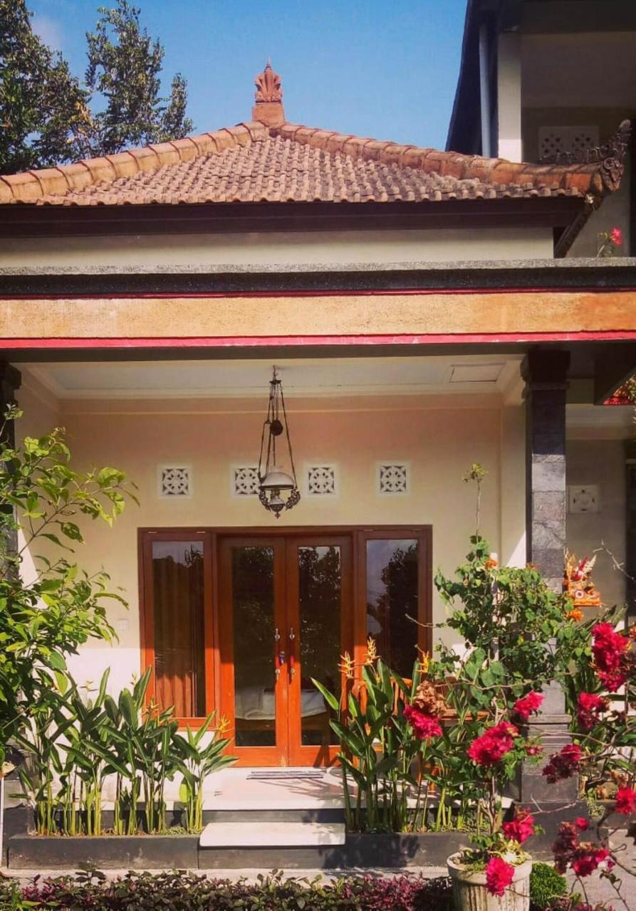 Pondok Ayu Homestay Ubud Exterior foto